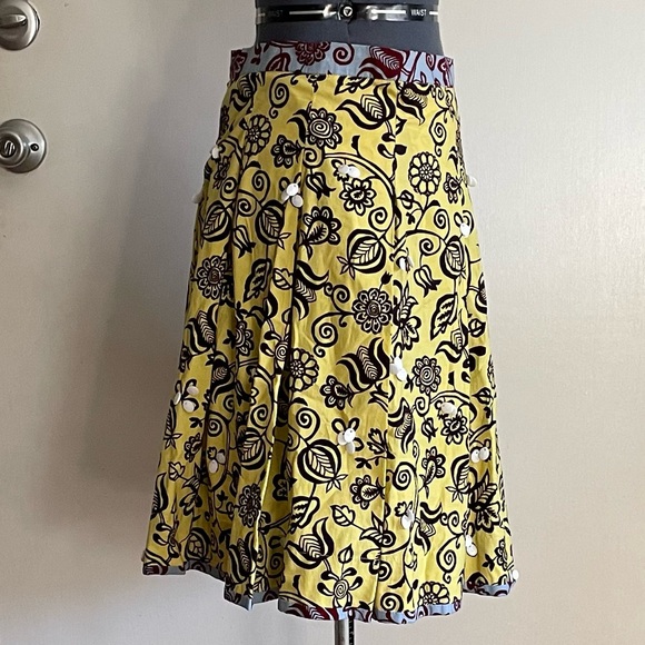 Isabela Capeto Yellow, Black and Blue Floral Skirt - Picture 4 of 5